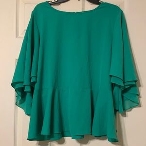 Green peplum top. XL